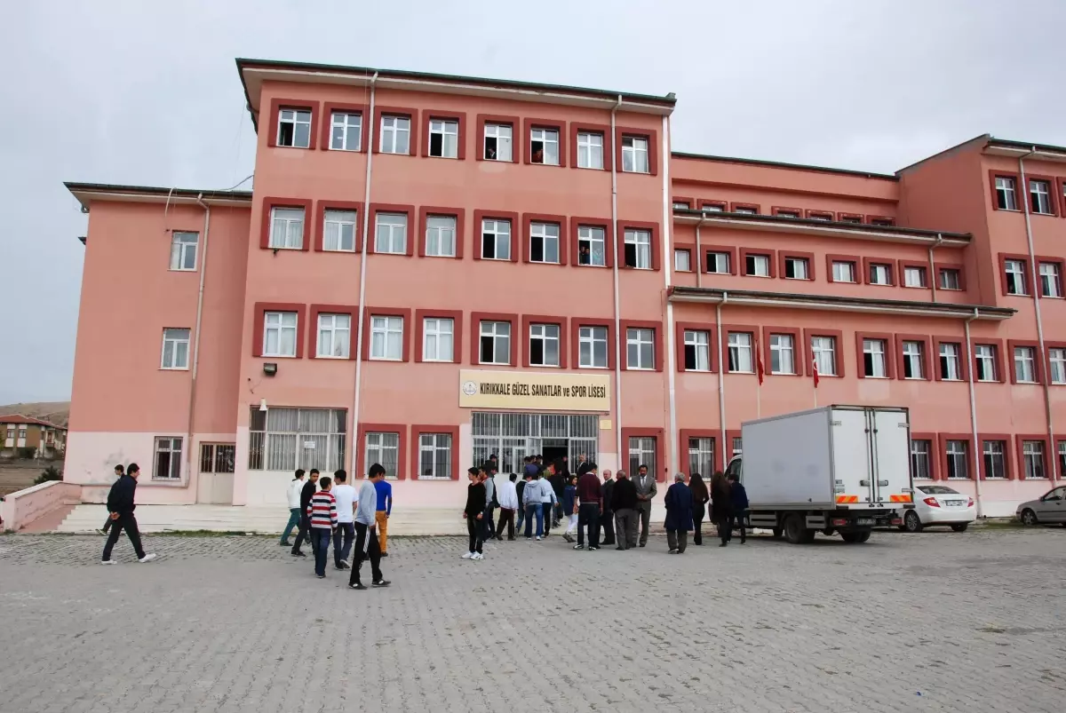 'Ders, Dil Kesme' Haberine Kırıkkale İl Milli Eğitim Müdüründen Açıklama