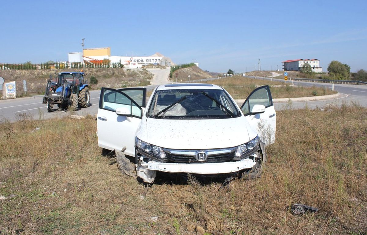 Kaynarca\'da Trafik Kazası: 1 Yaralı