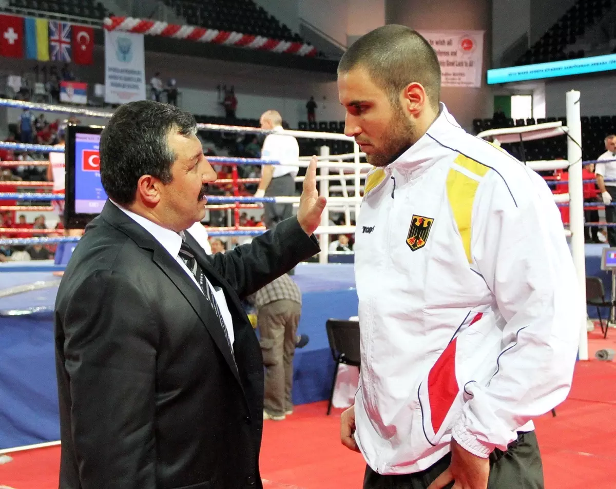 Türkiye Kick Boks Federasyonu Gurbetçi Şampiyonaların Peşinde