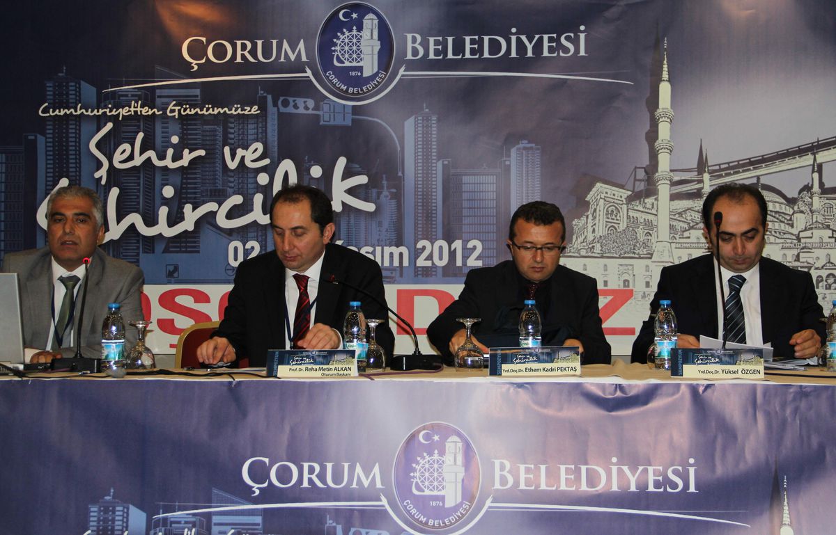 Uluslalararası Şehir ve Şehircilik Sempozyumu Başladı