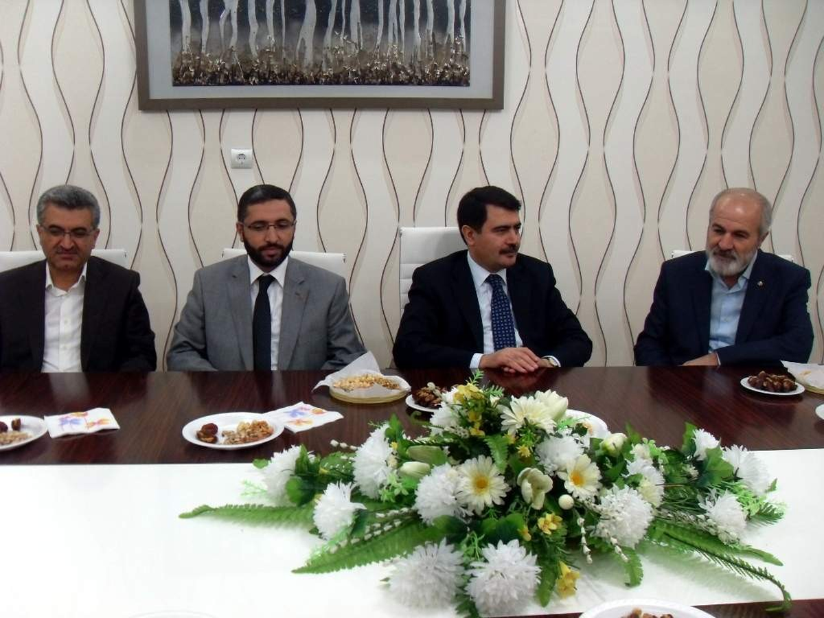Vali Şahin\'den Müsiad\'a Ziyaret