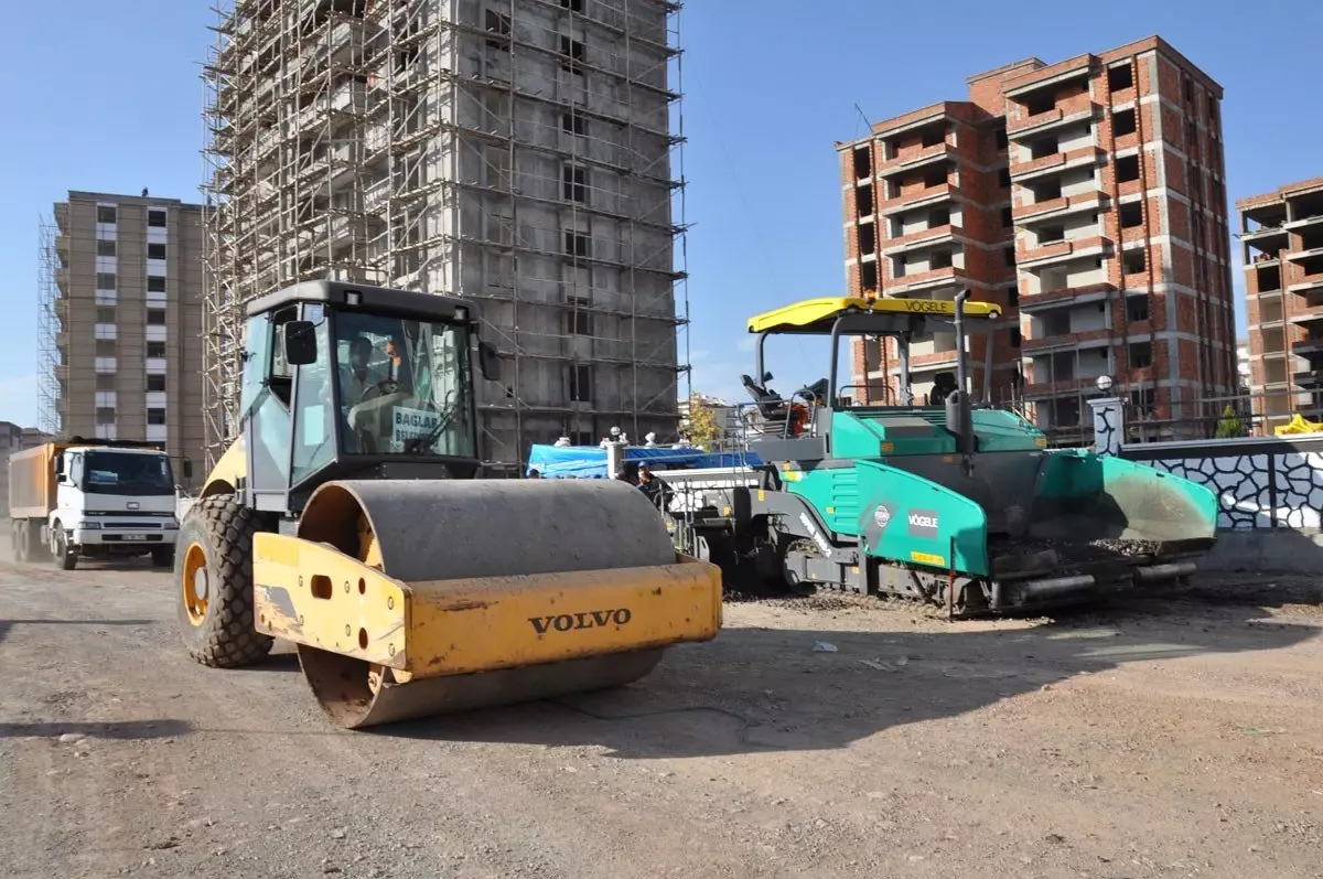 Yeni İmara Açılan Bölgede Yol Yapım Çalışmaları