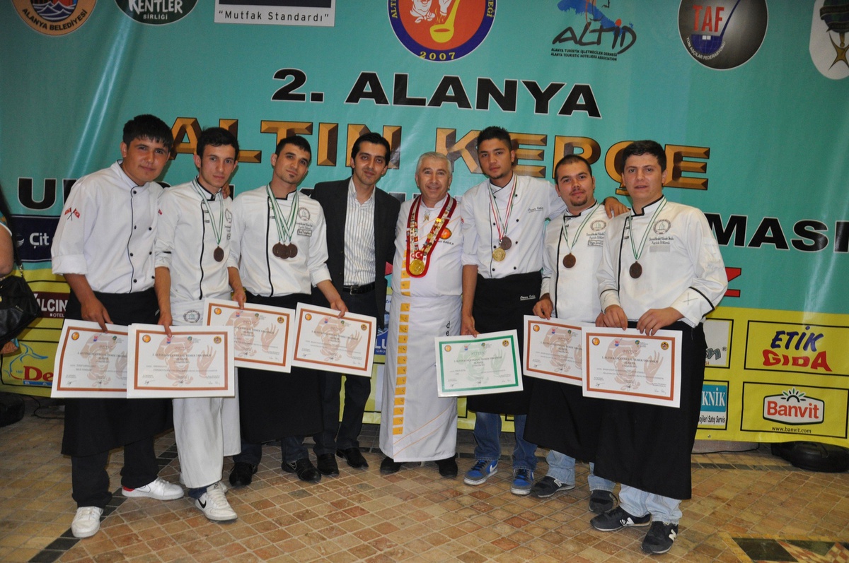 Alanya\'da Beü Dmyo Öğrencilerinden Büyük Başarı
