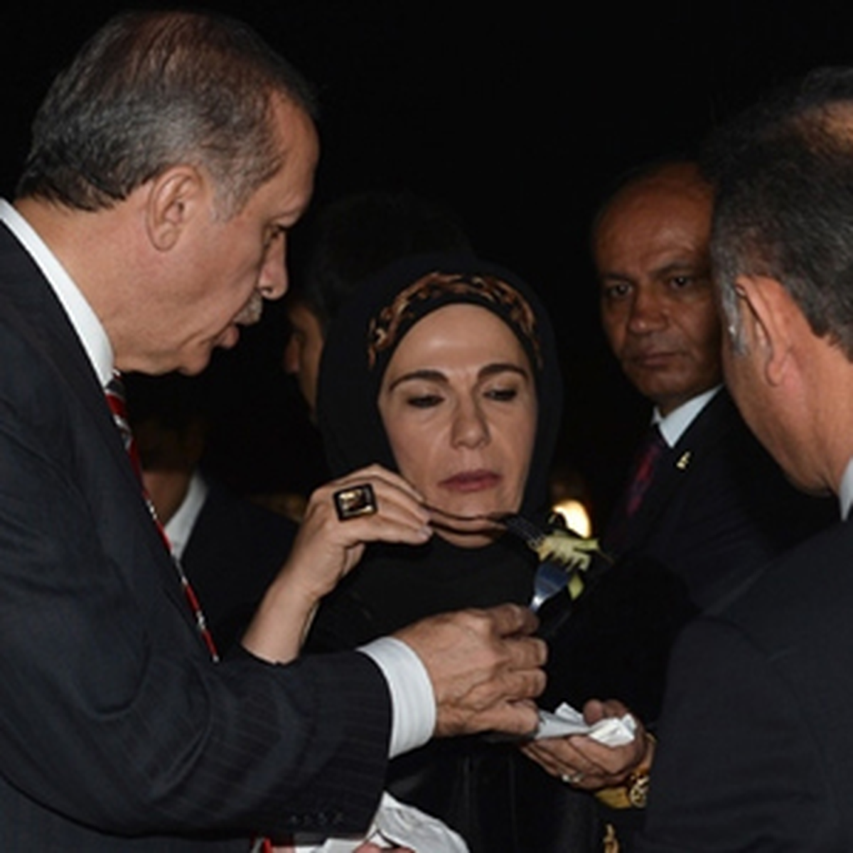 Başbakan Erdoğan \'Kavun\' Yedi