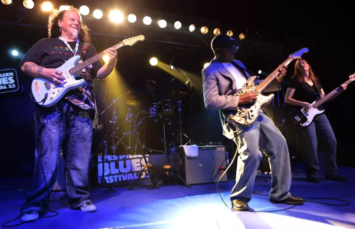 Blues\'un Devleri Antalya\'da Buluştu