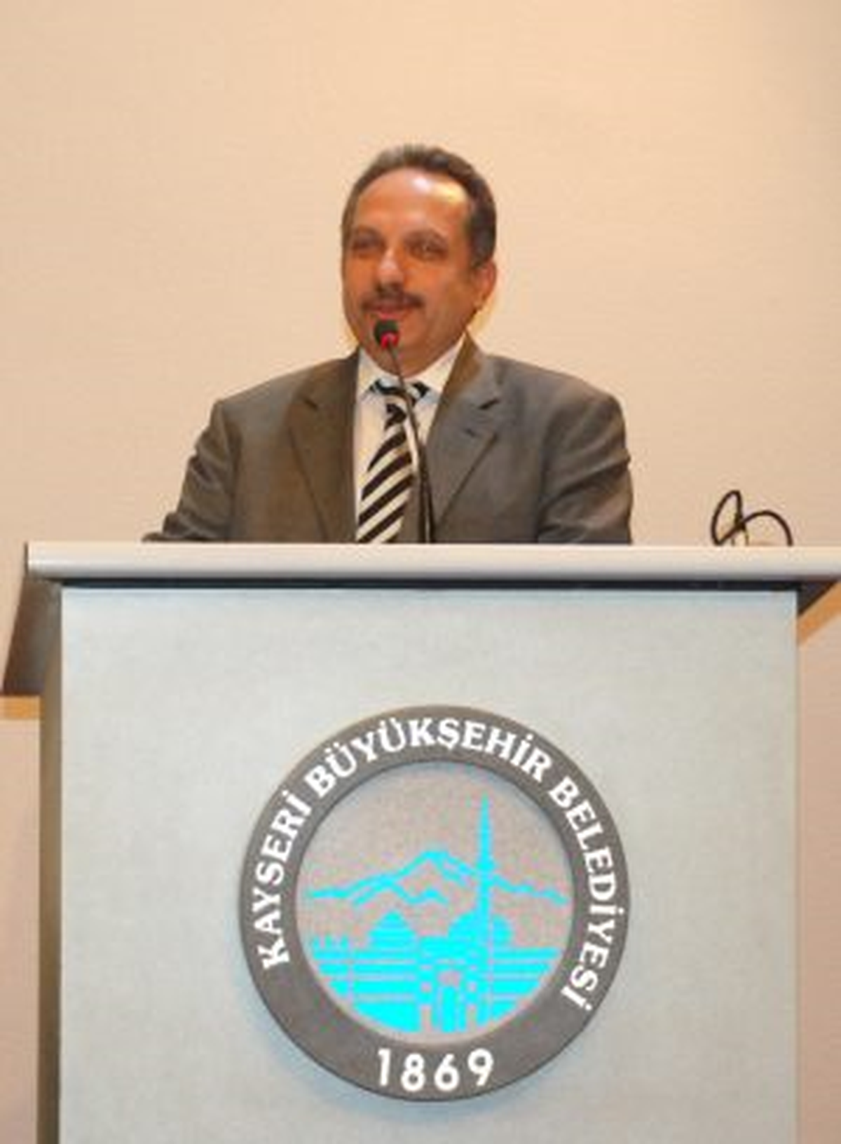 Büyükşehir Personeline Halkla İlşkiler Eğitimi