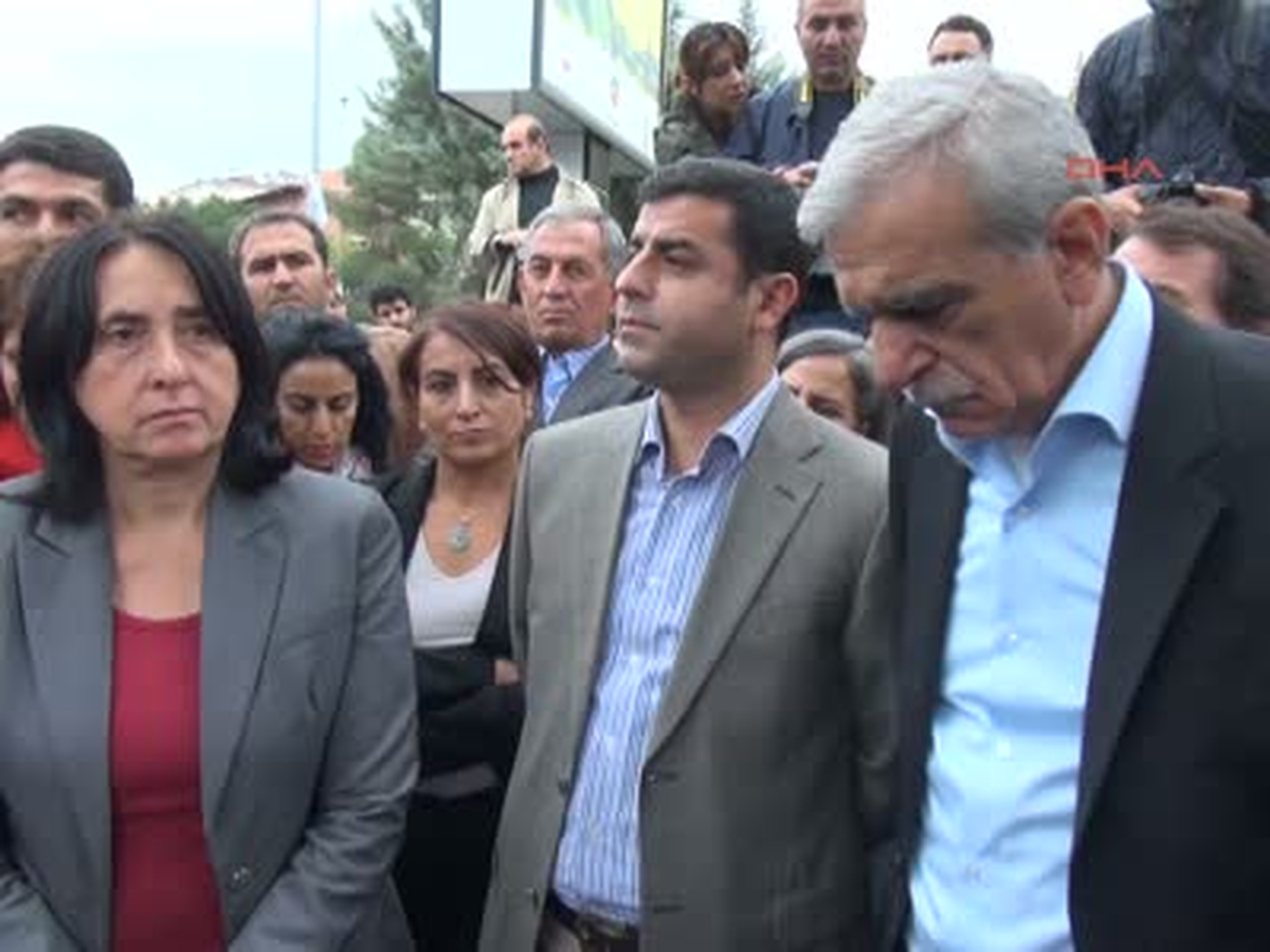 BDP Milletvekilleri, Zorla Valiliğe Girmek İstedi