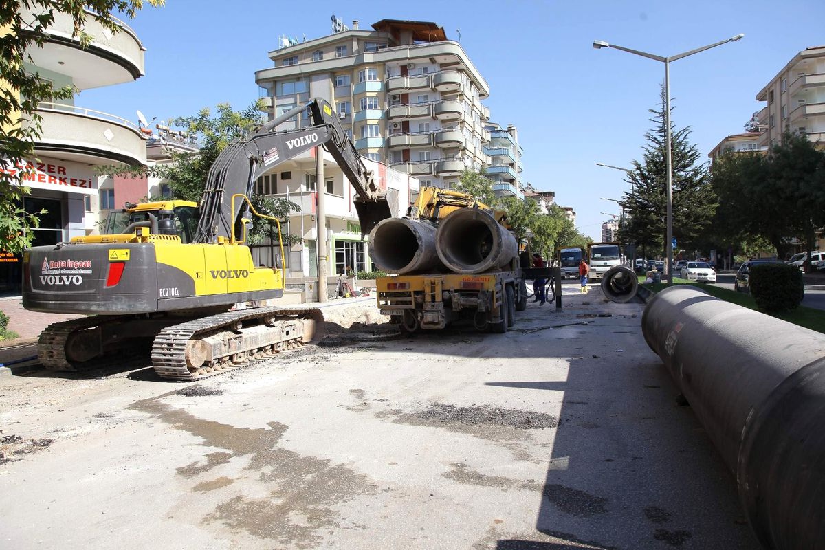 Gaziantep\'te Su Baskınlarını Önleme Çalışmaları
