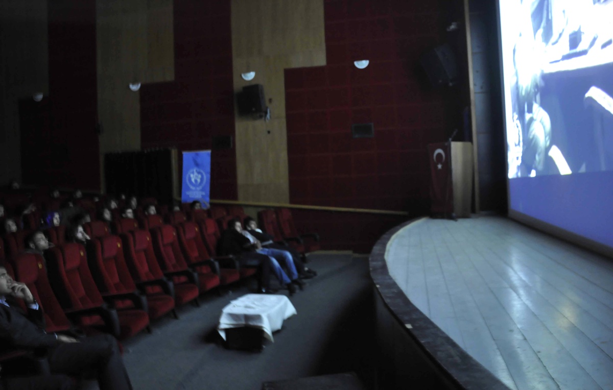 Gençlik Hizmetleri ve Spor İl Müdürlüğü\'nden Ücretsiz Sinema Günleri