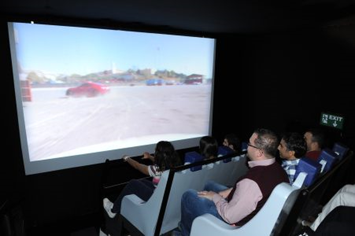 Gt86 Simülatörü\'nde Uzun Kuyruklar Oluştu