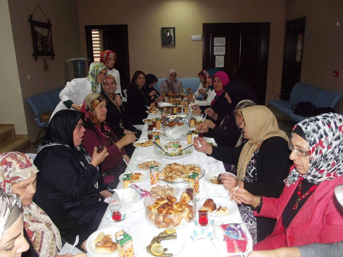 İzmit Belediyesi\'nden, "Mahallede Gün Var" Projesi