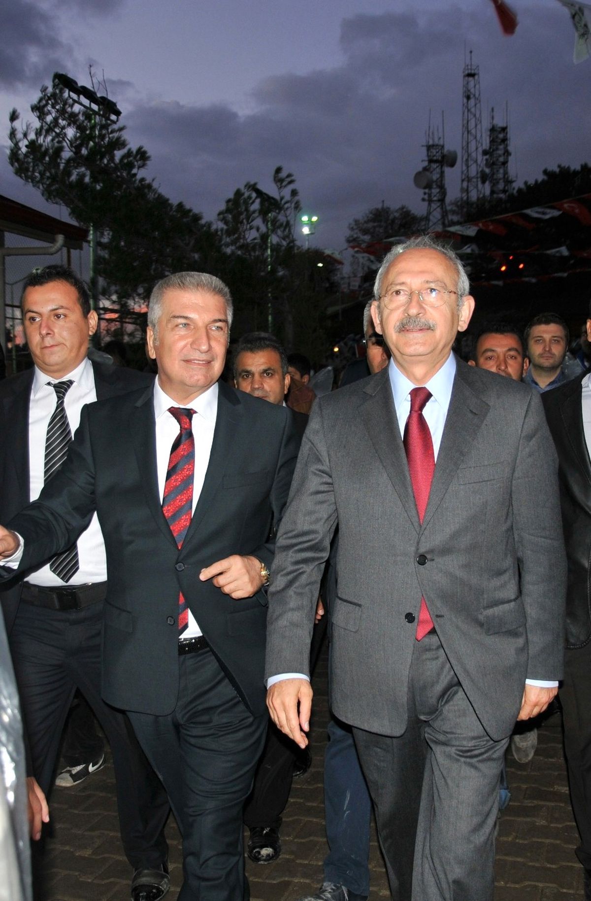 Karşıyakalı Gençler Kılıçdaroğlu ile Zirvede Buluştu