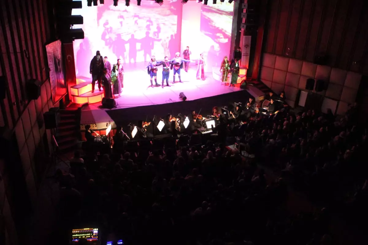 Leyla Gencer Anıldı