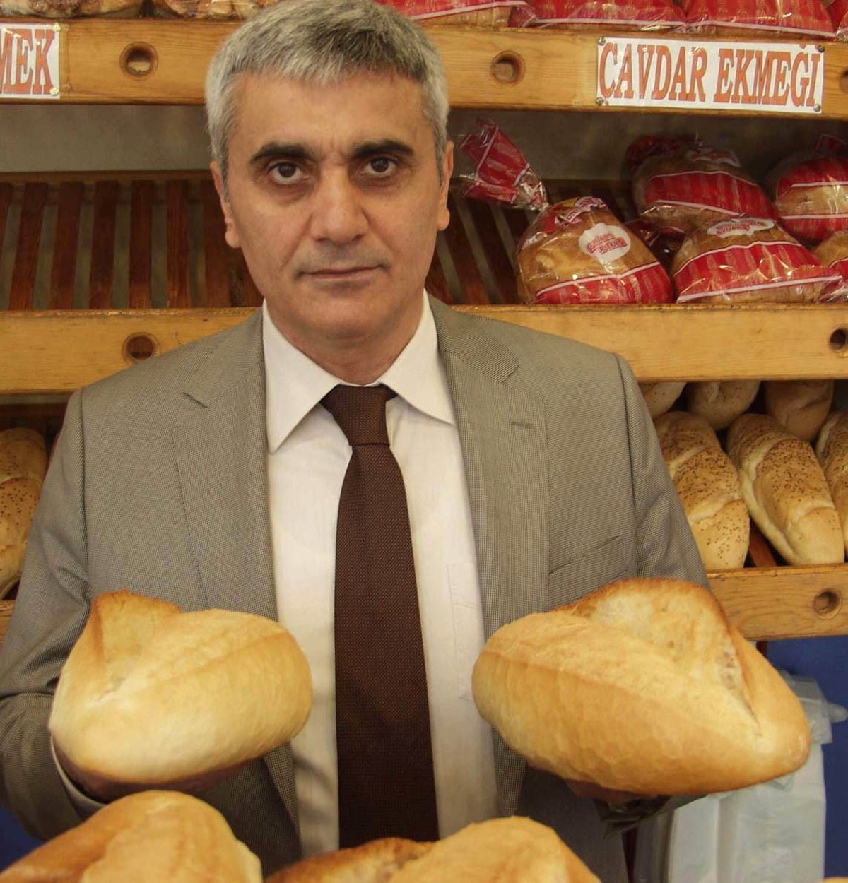 (Özel Haber) Çöpe Giden Ekmeğin Yıllık Faturası 36 Milyon Lira
