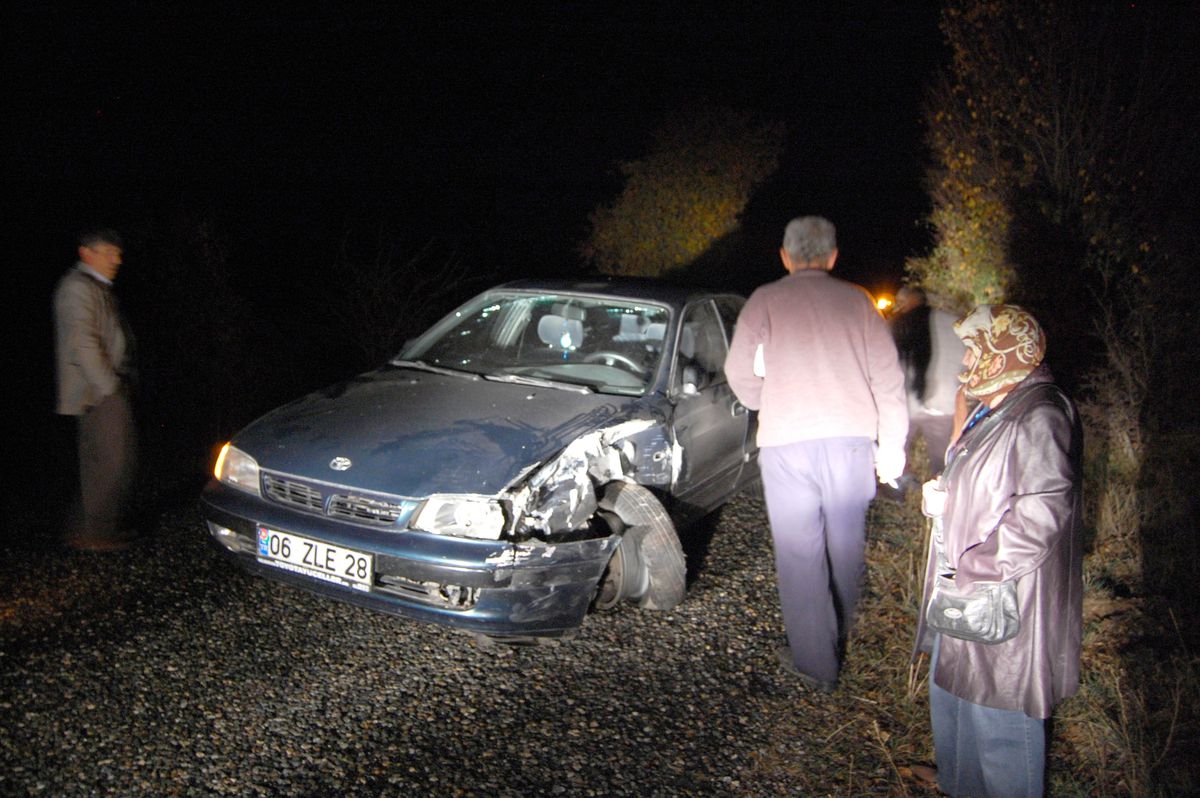 Taşköprü\'de Trafik Kazası: 2 Yaralı