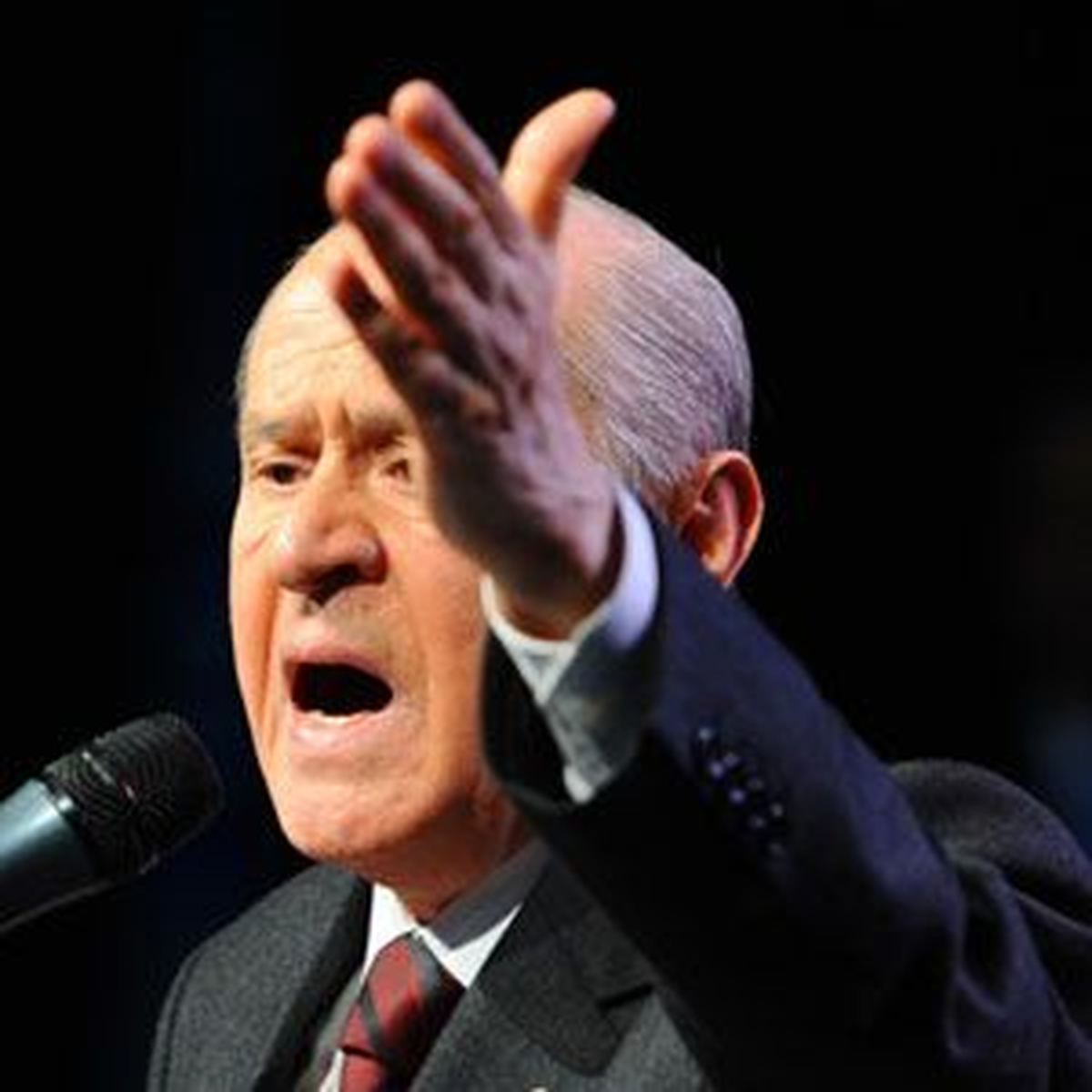9 MHP Lideri Bahçeli, 10\'uncu Olağan Büyük Kurultayı\'nda Konuşuyor