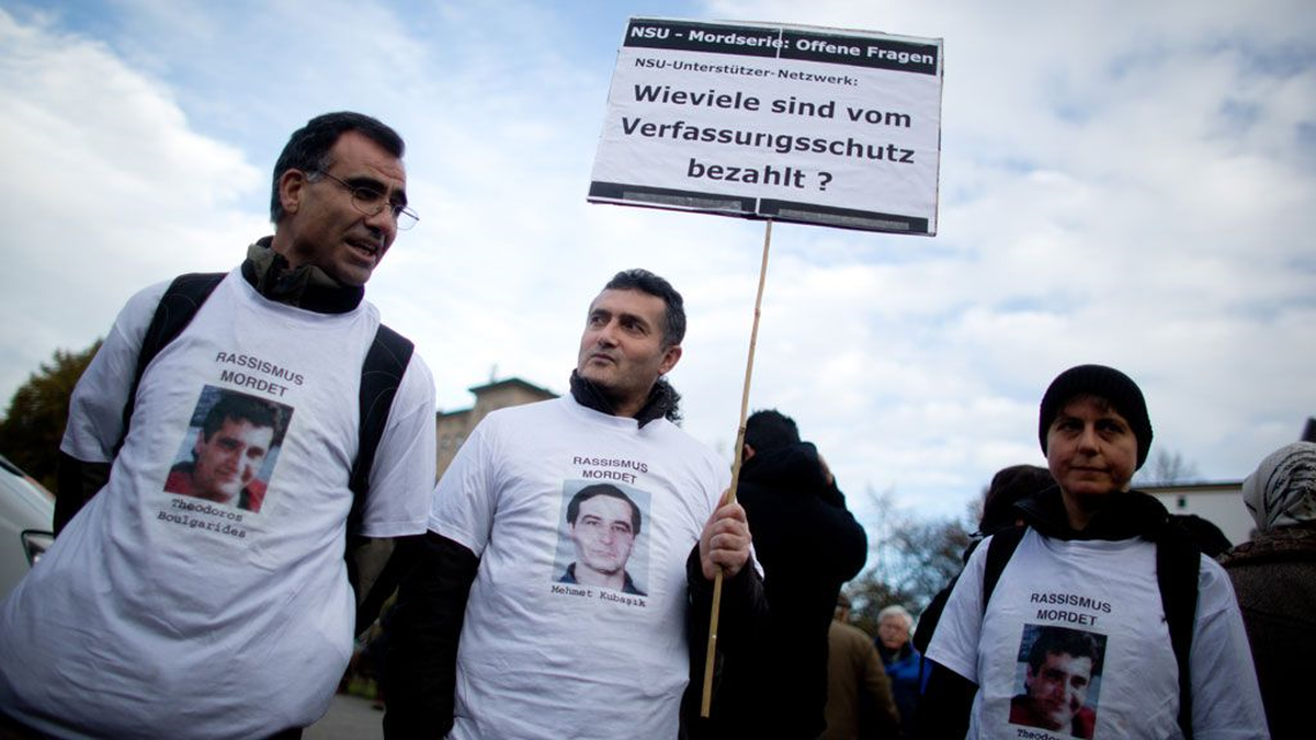 Berlin\'de Irkçılık Protestosu