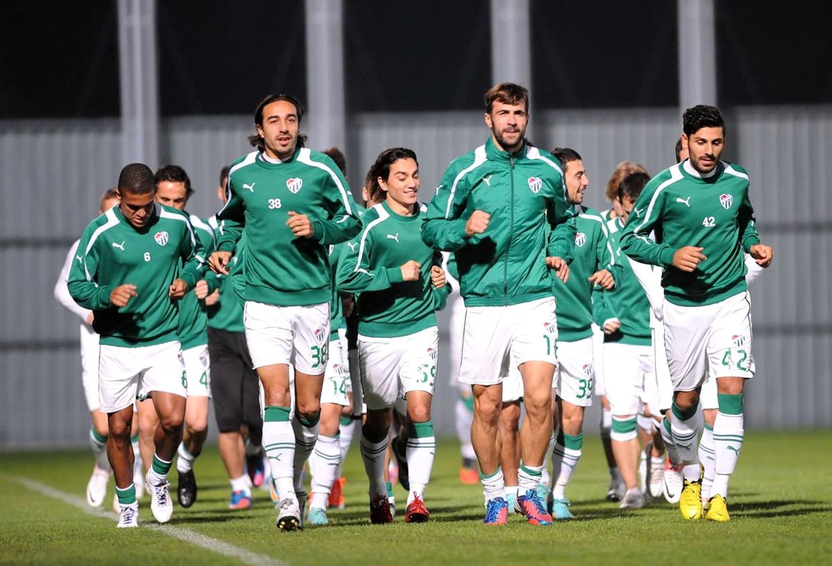 Bursaspor\'dan Neşeli Antrenman