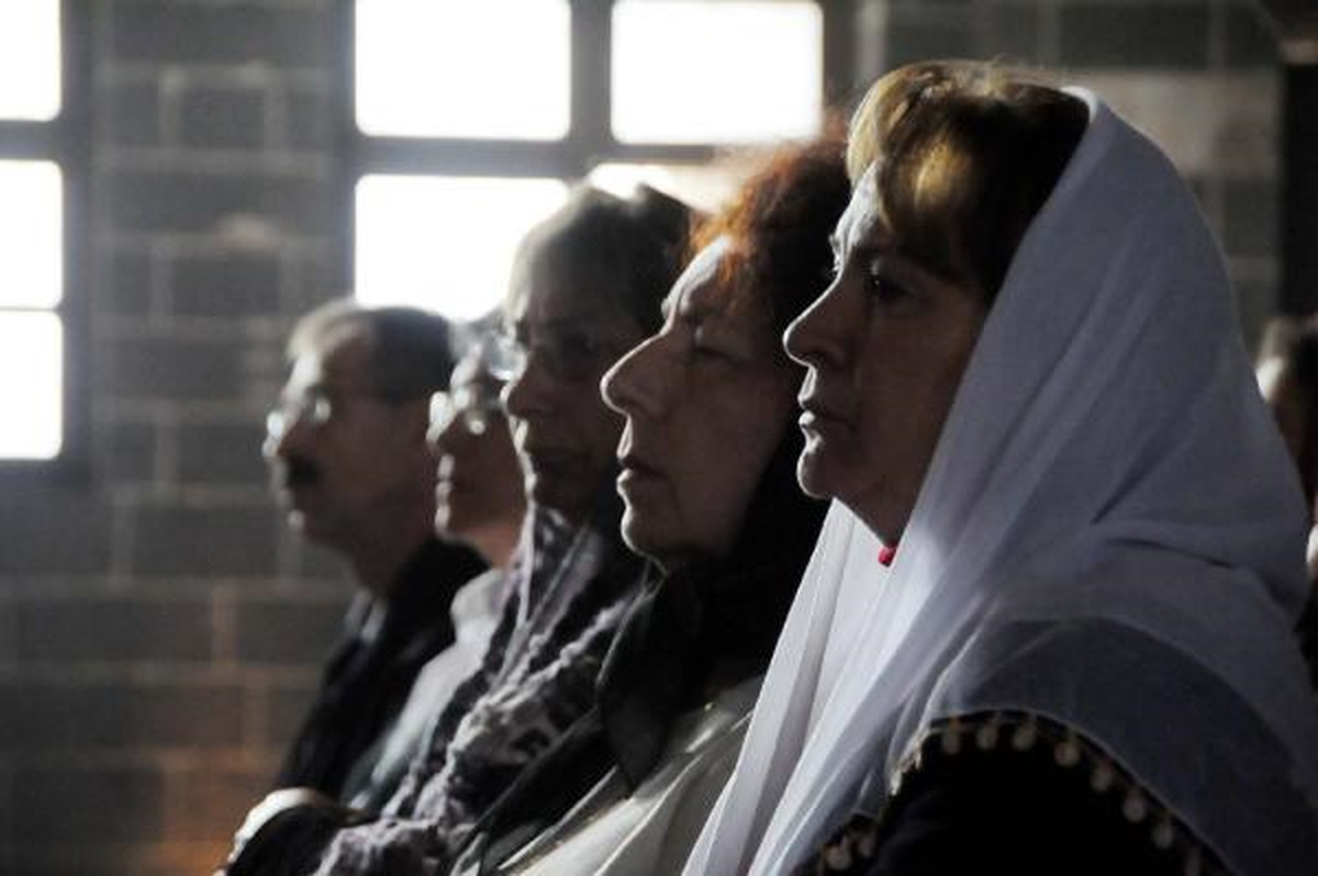 Ermeni Kilisesi\'nde 97 Yıl Aradan Sonra Çan Çaldı