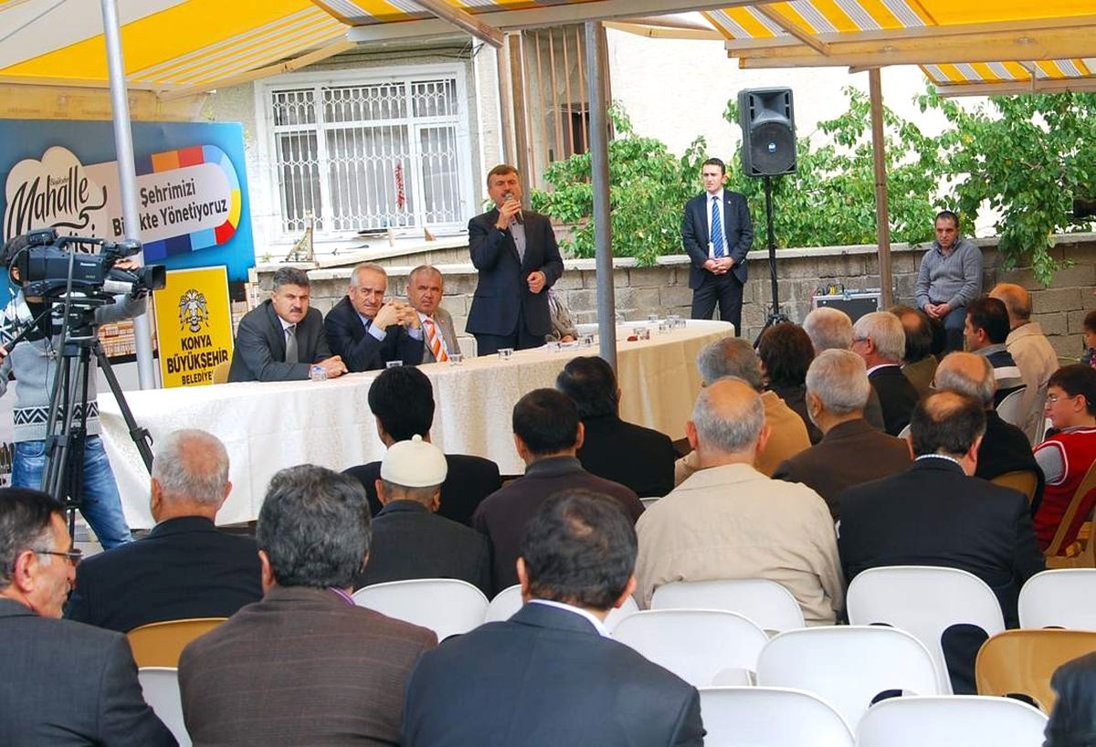 Konya\'da Mahalle Meclisi Programları Devam Ediyor