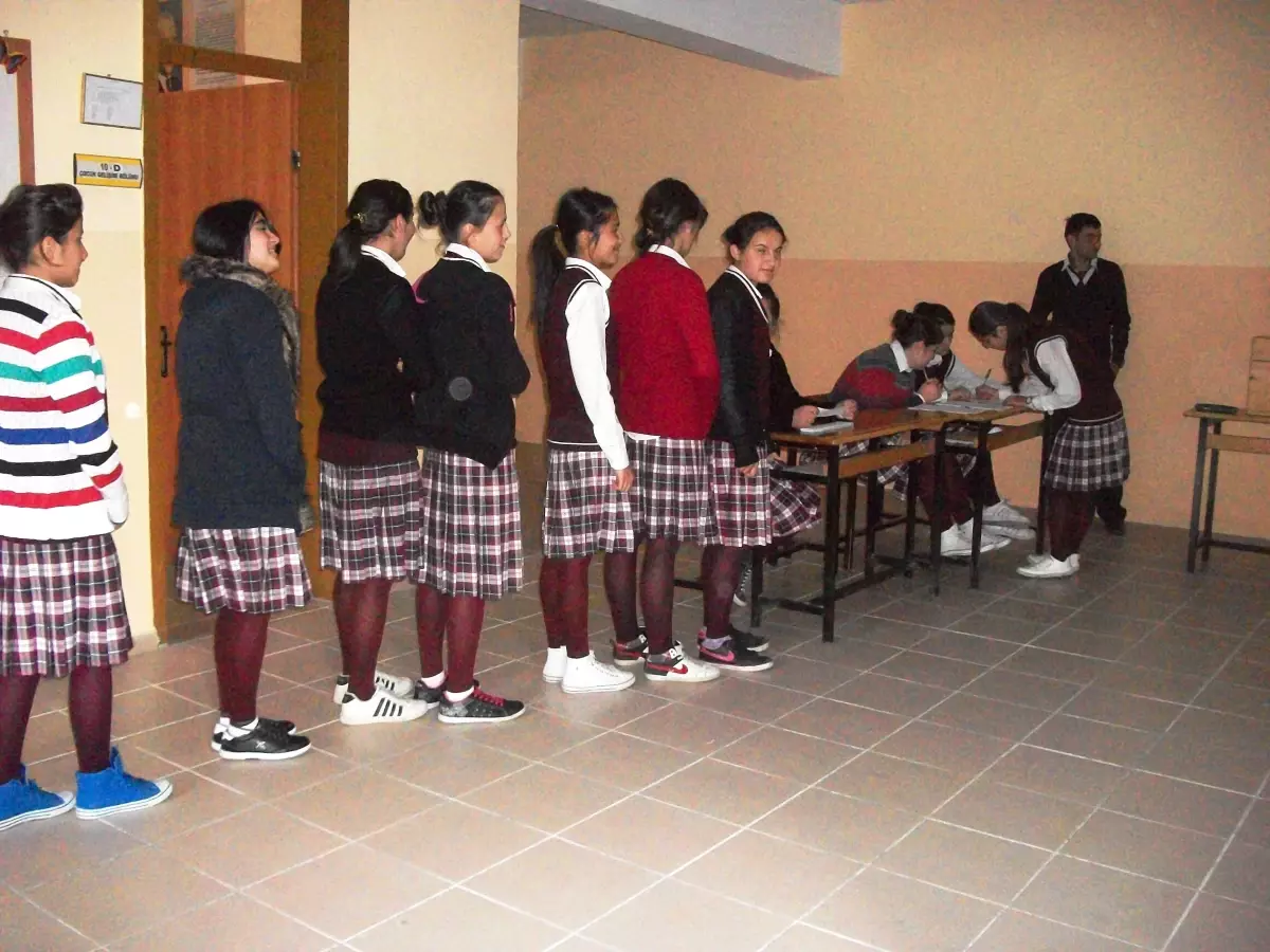 Küre Çpl\'de Okul Öğrenci Meclisi Seçimi Yapıldı