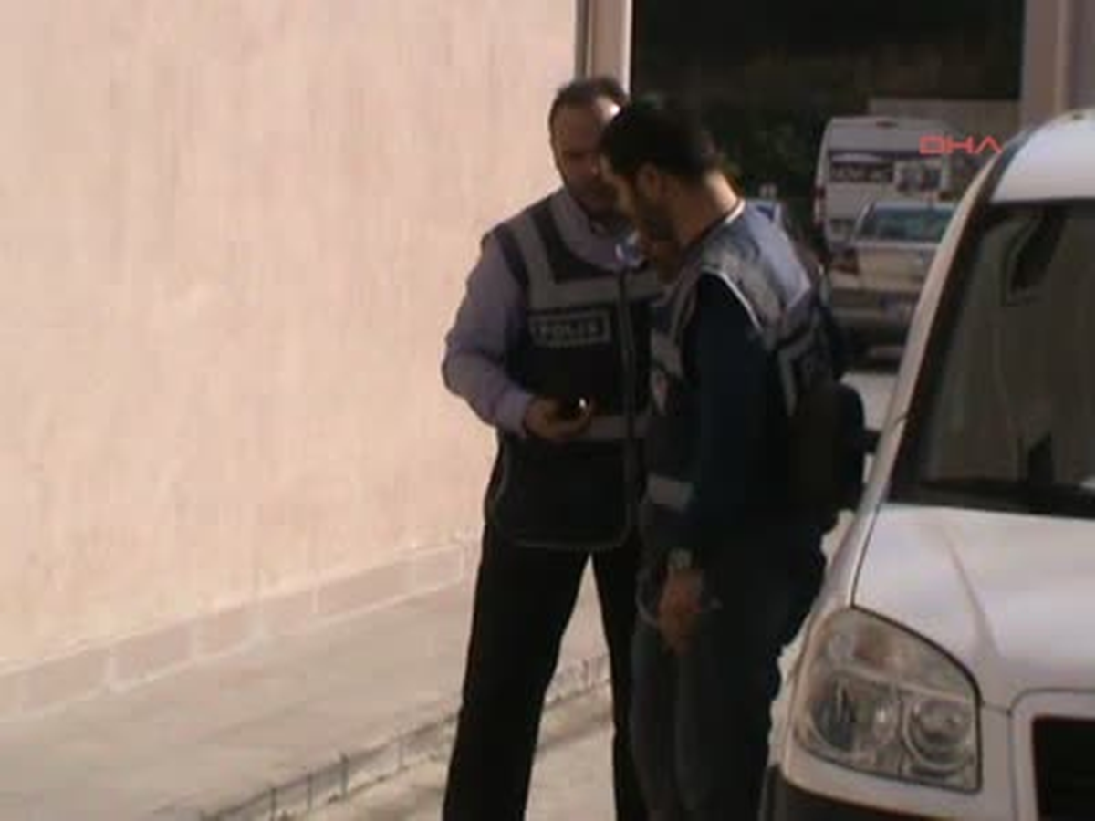 Cemaati Soyan Firari Yakalandı
