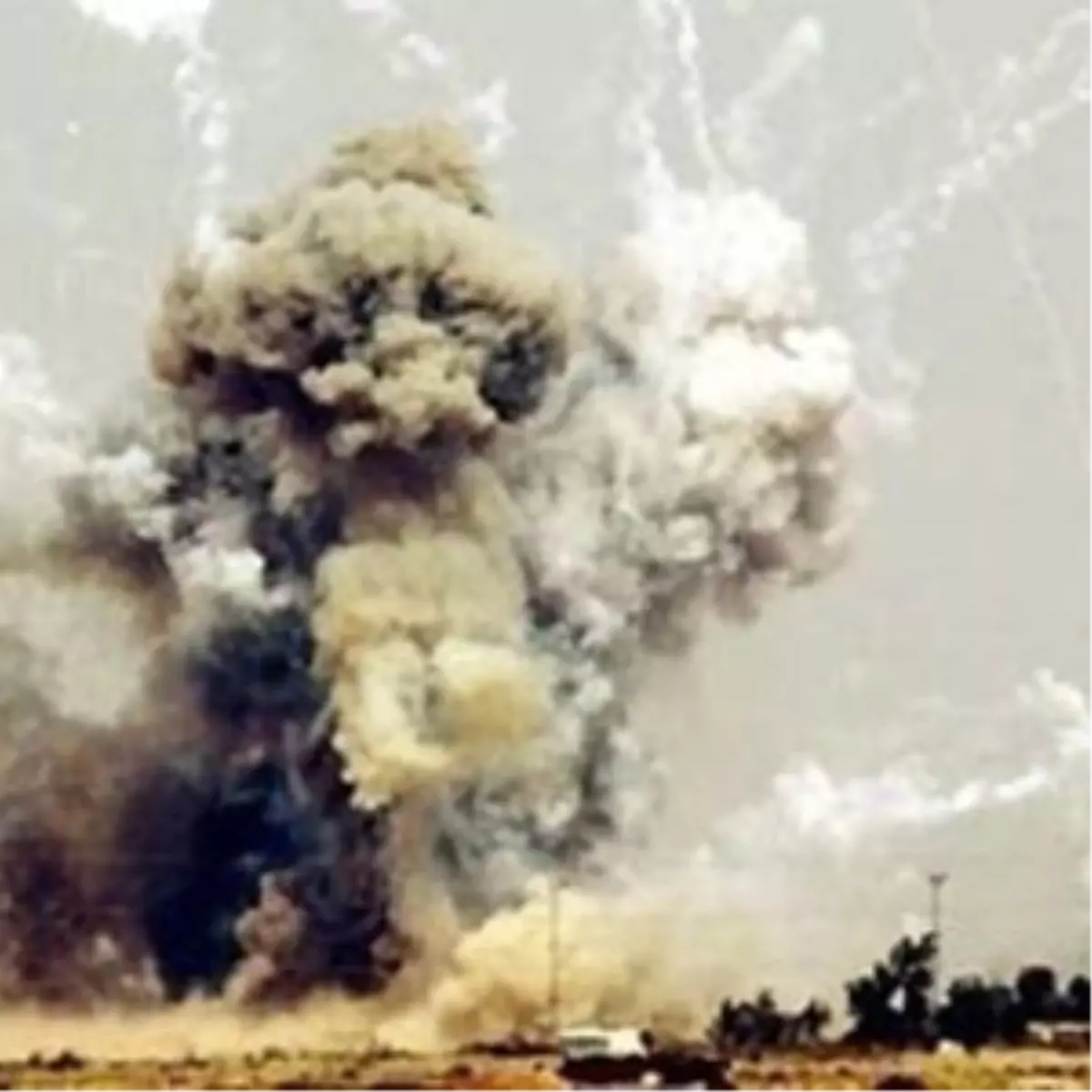 Şemdinli\'de Patlama: 1 Ölü, 26 Yaralı