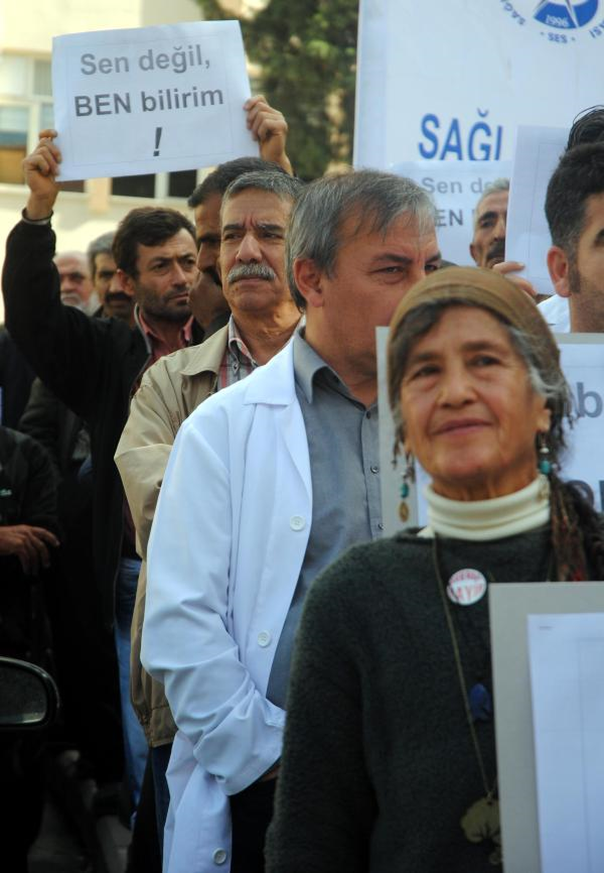 Ankara\'da Soruşturma Açılan 2 Doktora, Meslektaşlarından Destek