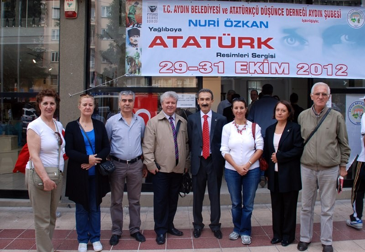 Atatürk Sergisi 7 Kasım\'a Kadar Uzatıldı