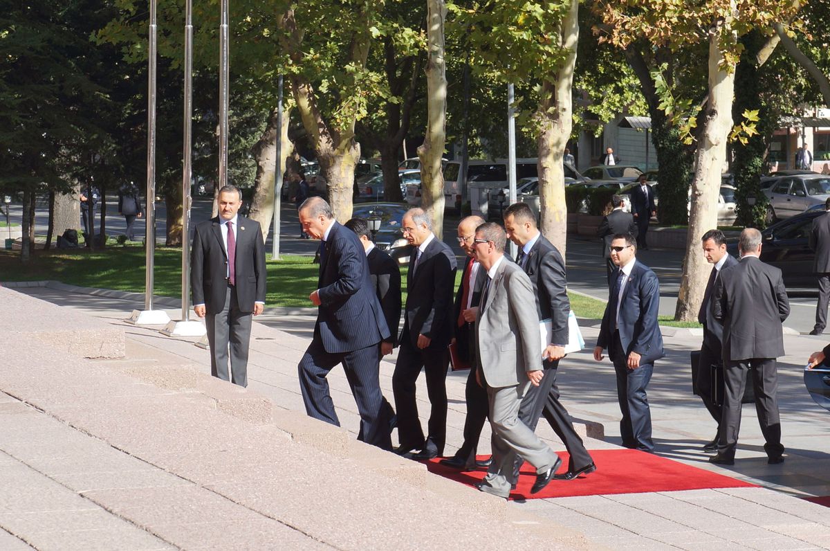 Başbakan, Pervez Müşerref ile Görüştü