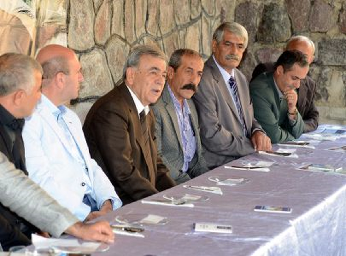 Başkan ve Muhtarlar Çiğli\'de Buluştu