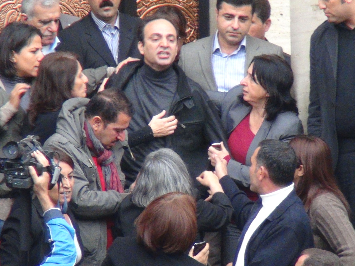 Baydemir Hakkında "Polise Hakaret"ten İnceleme