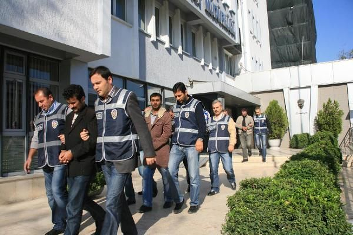 Bursa\'daki Gerginlikte 24 kişi Yakalandı