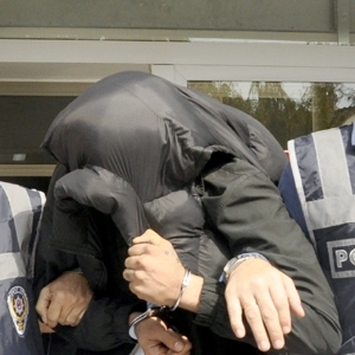 Hırsızlık Zanlısı Unuttuğu Bisikletini Almaya Gelince Yakalandı