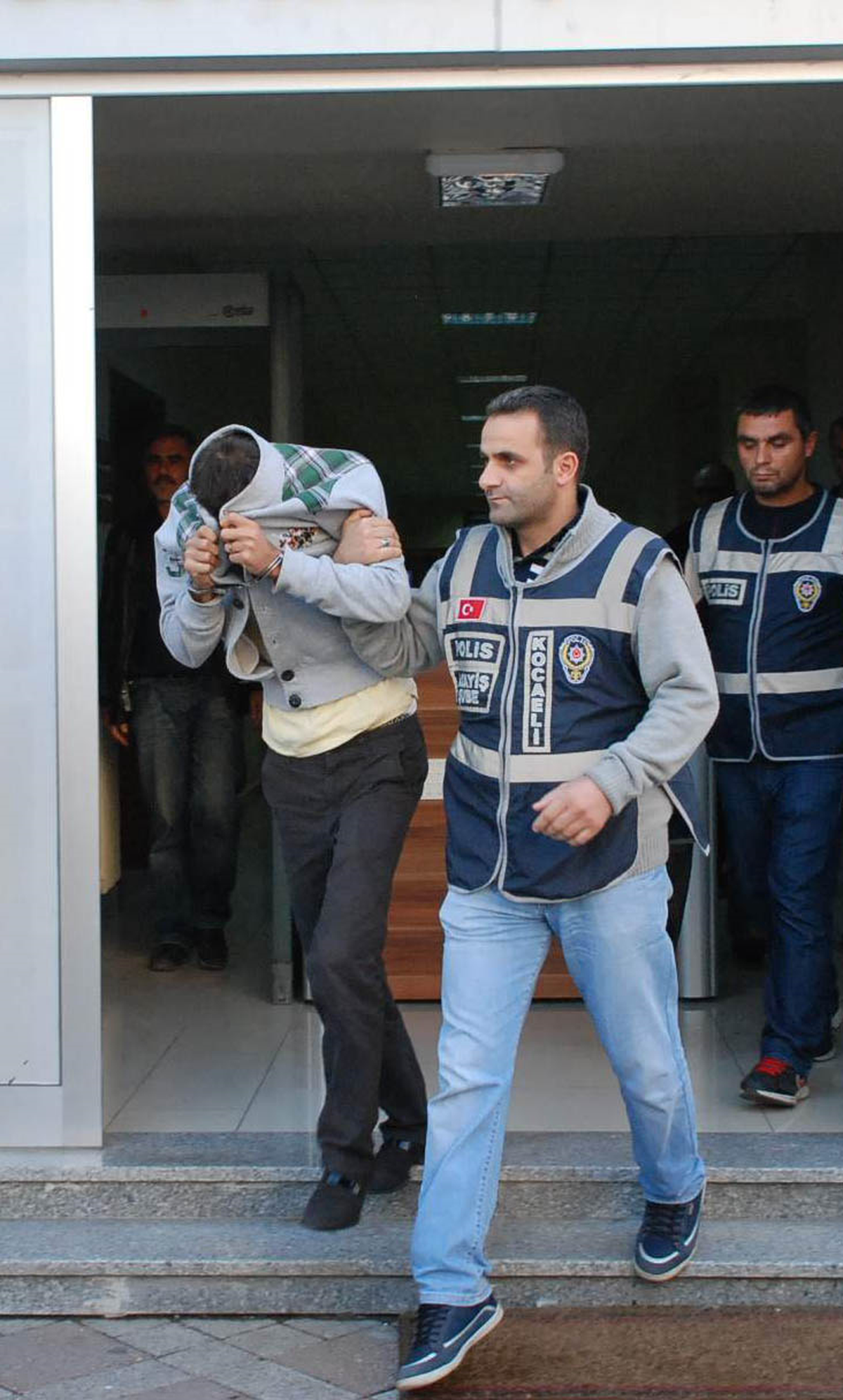 Hizmet Bürosundan Hırsızlığa 1 Gözaltı