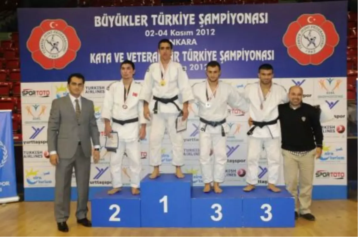 Judocular,Başkent\'ten 18 Madalya Getirdi