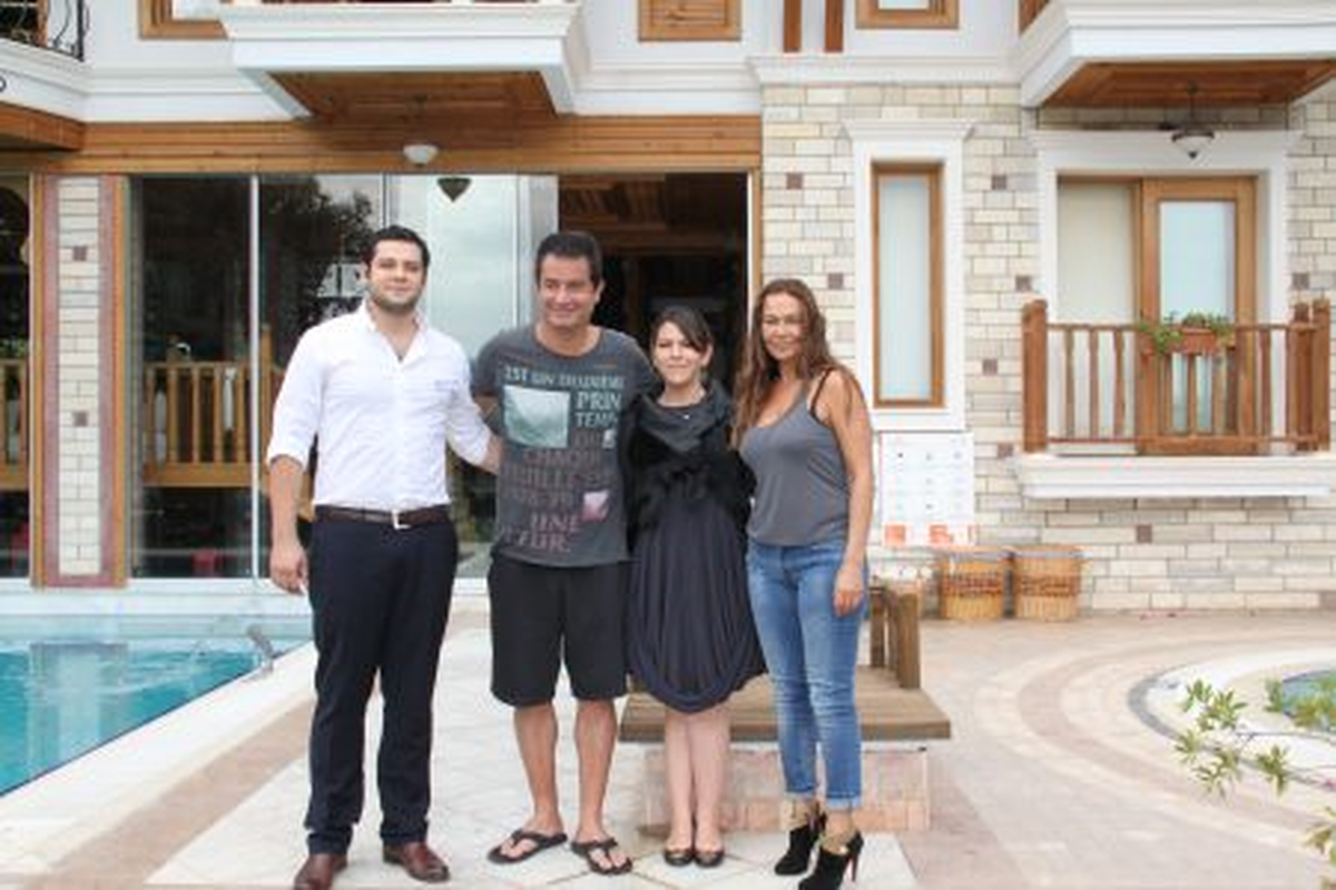 Kerme Ottoman Konak Acun Ilıcalı 'yı Ağırladı