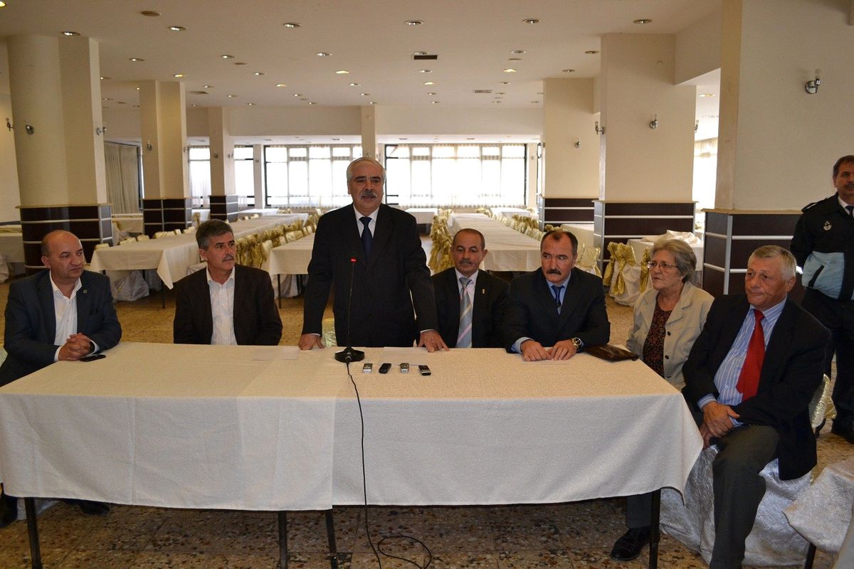 Keşan Belediye Başkanı Özcan, Pazaryeri Esnafıyla Bir Araya Geldi