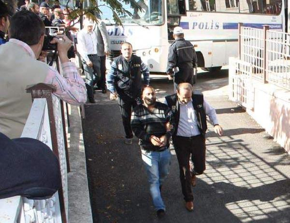 Kocaeli\'de 26 KCK Şüphelisi Adliyeye Sevk Edildi