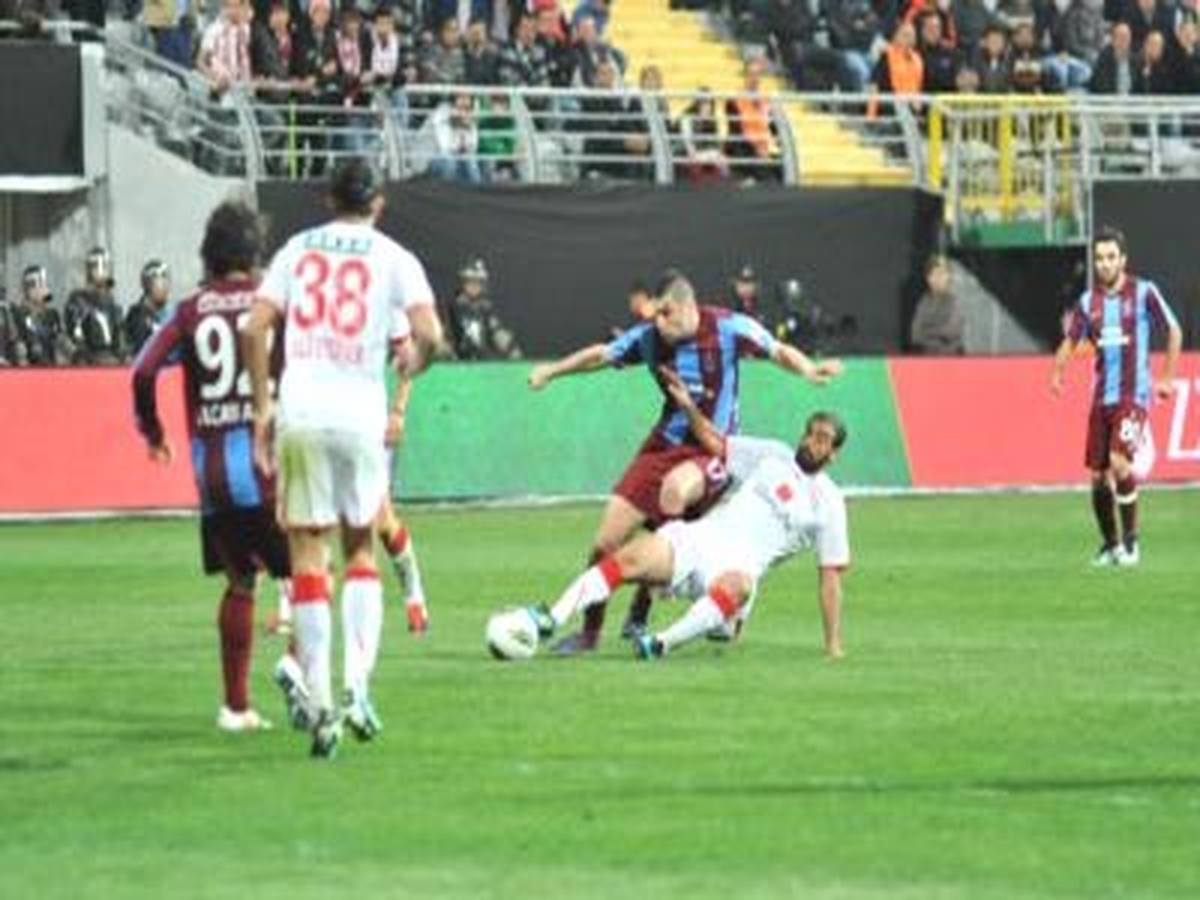 Medical Park Antalyaspor - Trabzonspor: 2-1