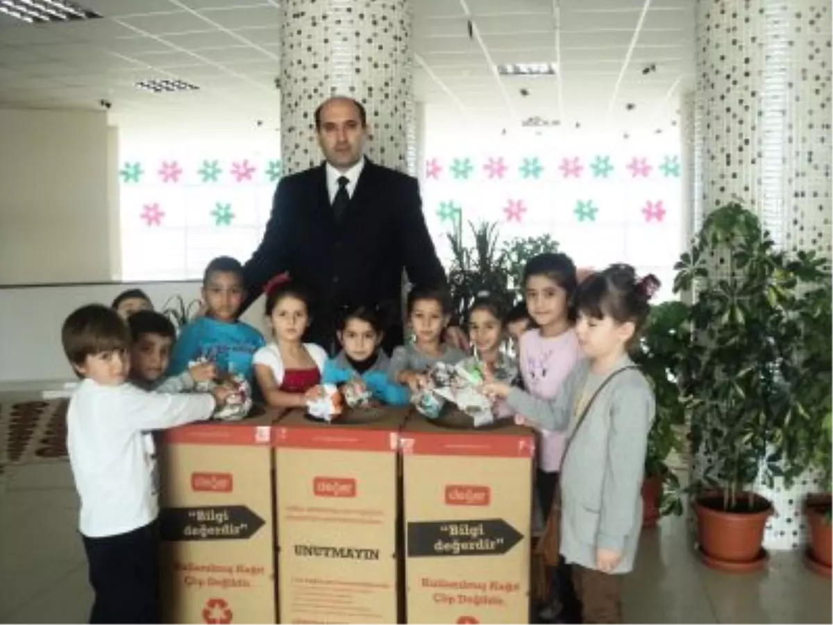 Minik Yürekler 12 Bin Ağacı Kesilmekten Kurtaracak