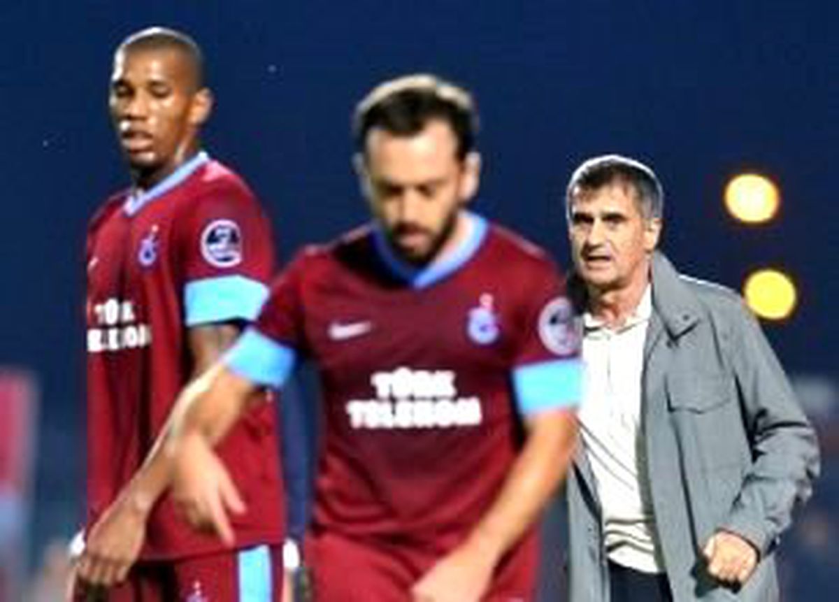Şenol Güneş Hakemlerden Yakındı!