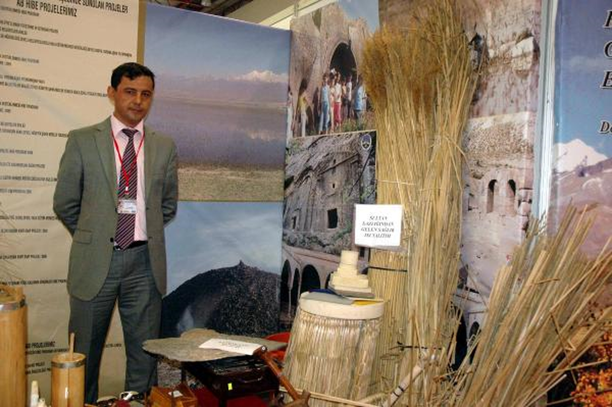 Sultansazlığı Kamışları Avrupa\'ya İhraç Ediliyor