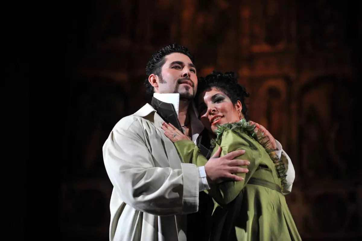 Tosca Operası Seyirci ile Buluşuyor