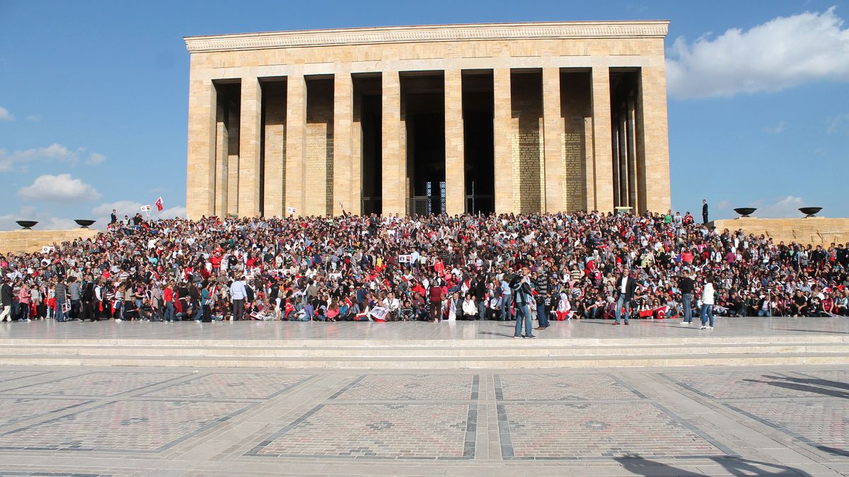 Anıtkabir 10 Kasım Günü Saat 10.00\'a Kadar Ziyarete Kapatıldı