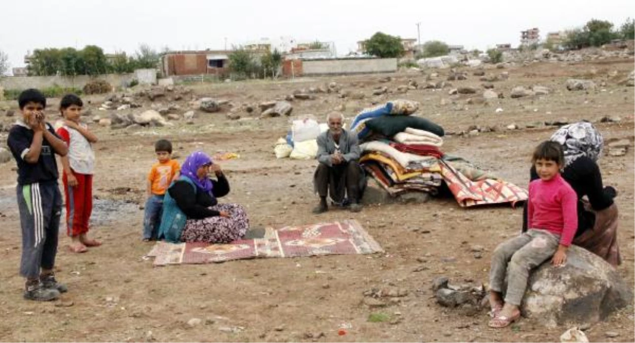 Çadırda Yaşayan Aileye Belediye Sahip Çıktı