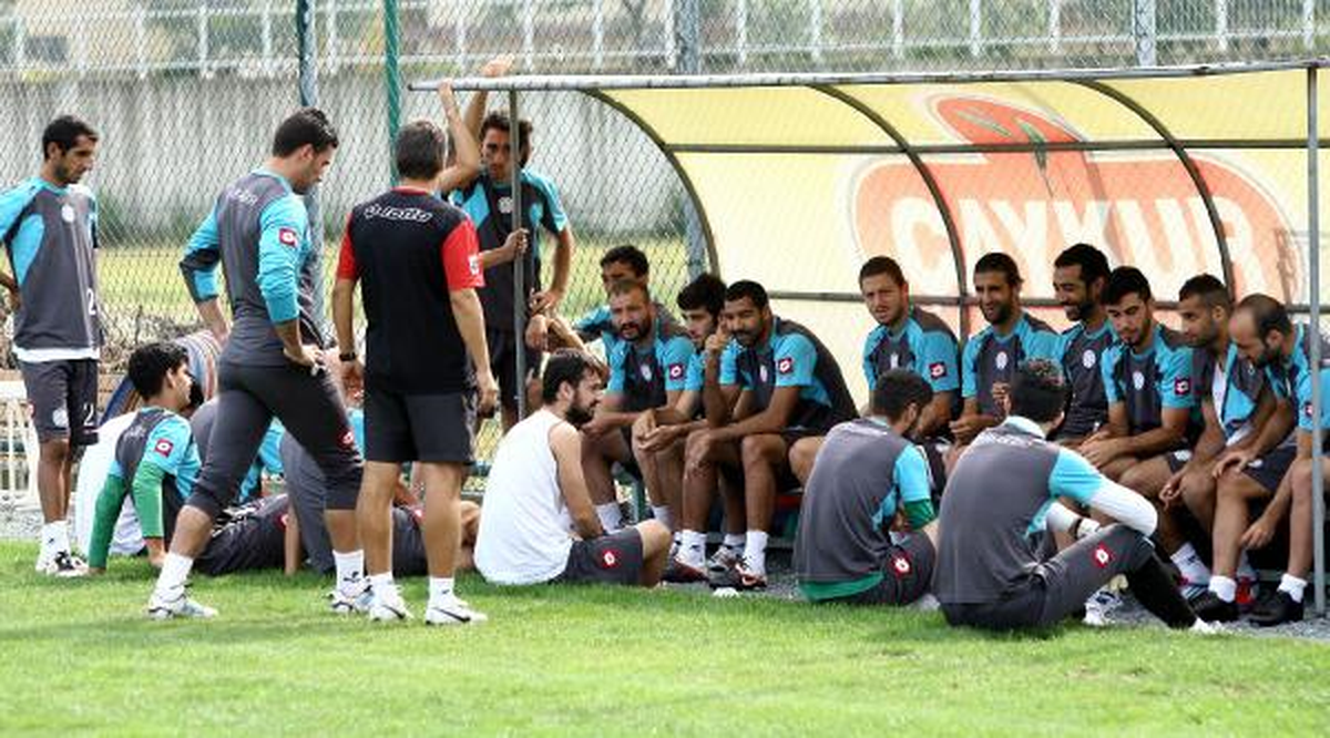 Çaykur Rizespor\'dan Protestoculara Sert Tepki