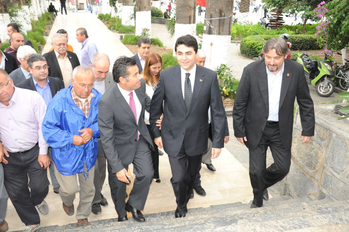 Demokrat Parti Genel Başkanı Uysal, Kocadon\'u Ziyaret Etti