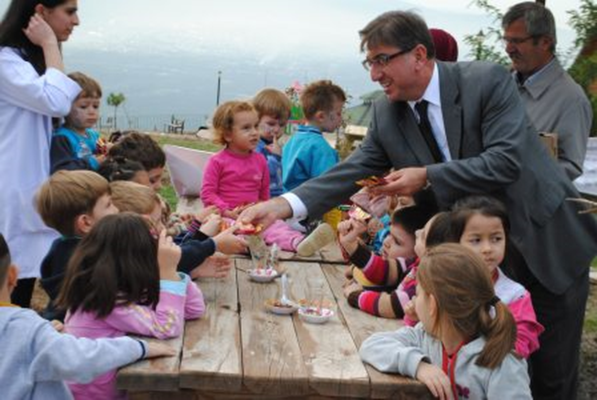 Gürsu\' da Çam Fidanları Toprakla Buluştu