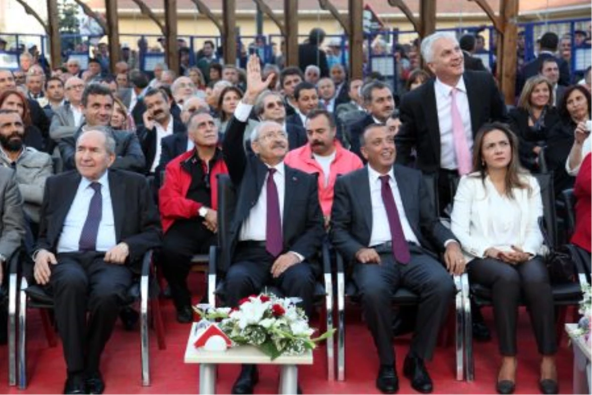 Kılıçdaroğlu, Bülent Ecevit Parkı\'nı Açtı